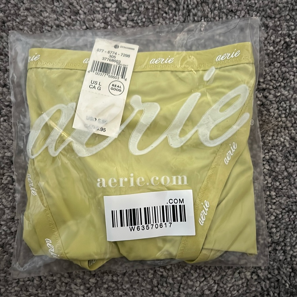Never been worn Aerie size L underwear.